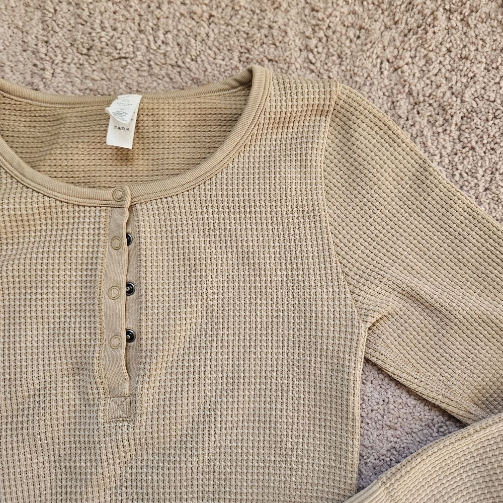 OFFLINE by Aerie Women’s Waffle Knit Long Sleeve Shirt Beige Cream Size S